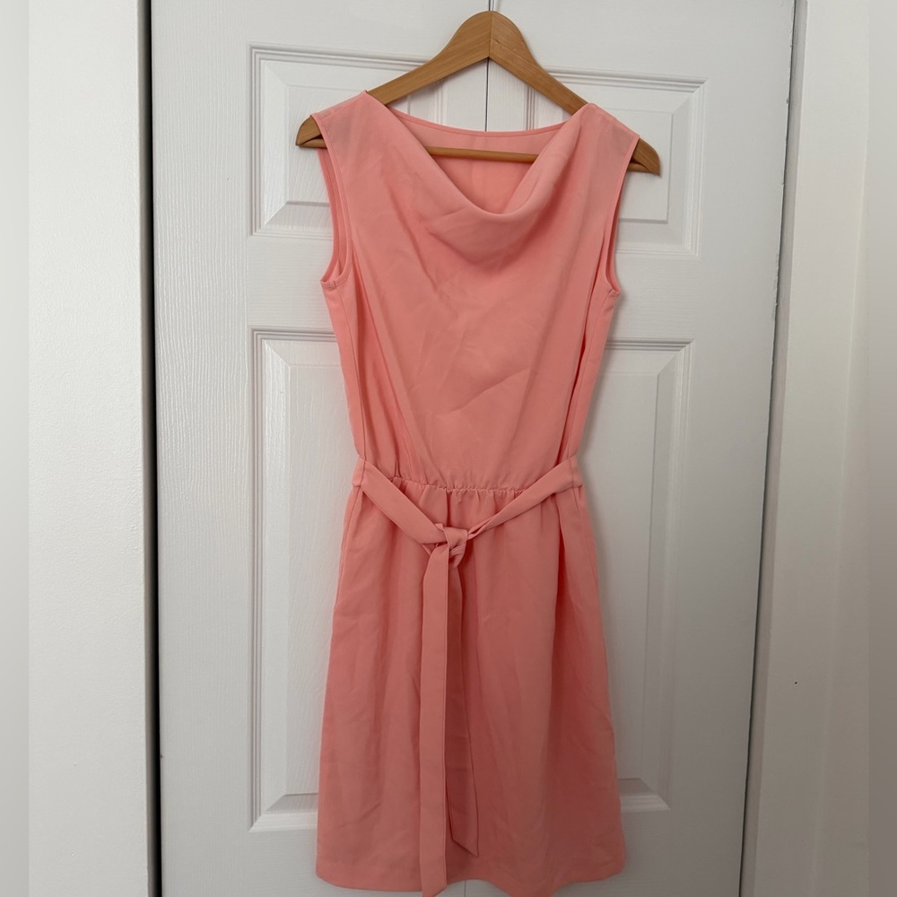 Elegant Pink Sleeveless Dress